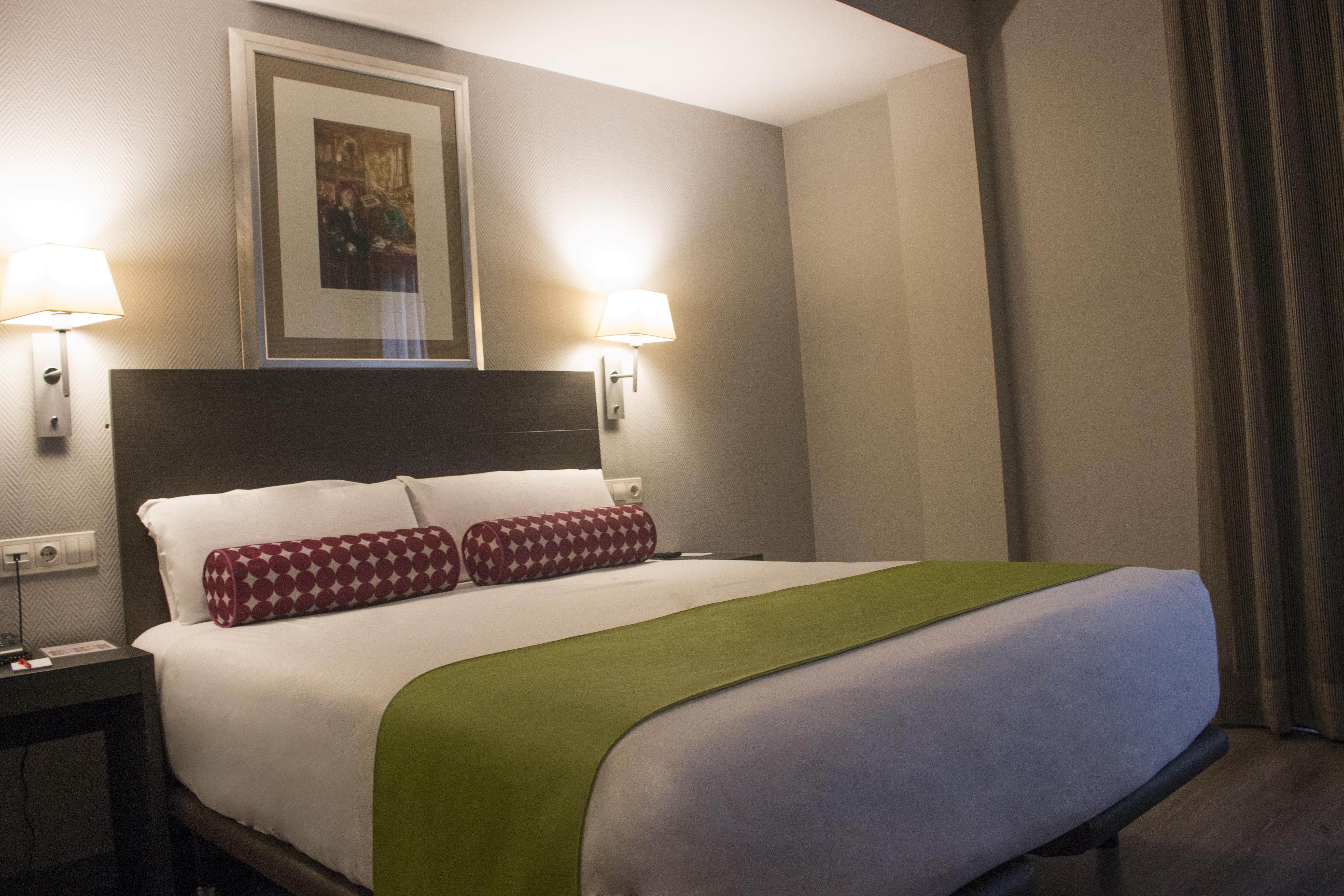 Mercure Madrid Centro Exterior foto