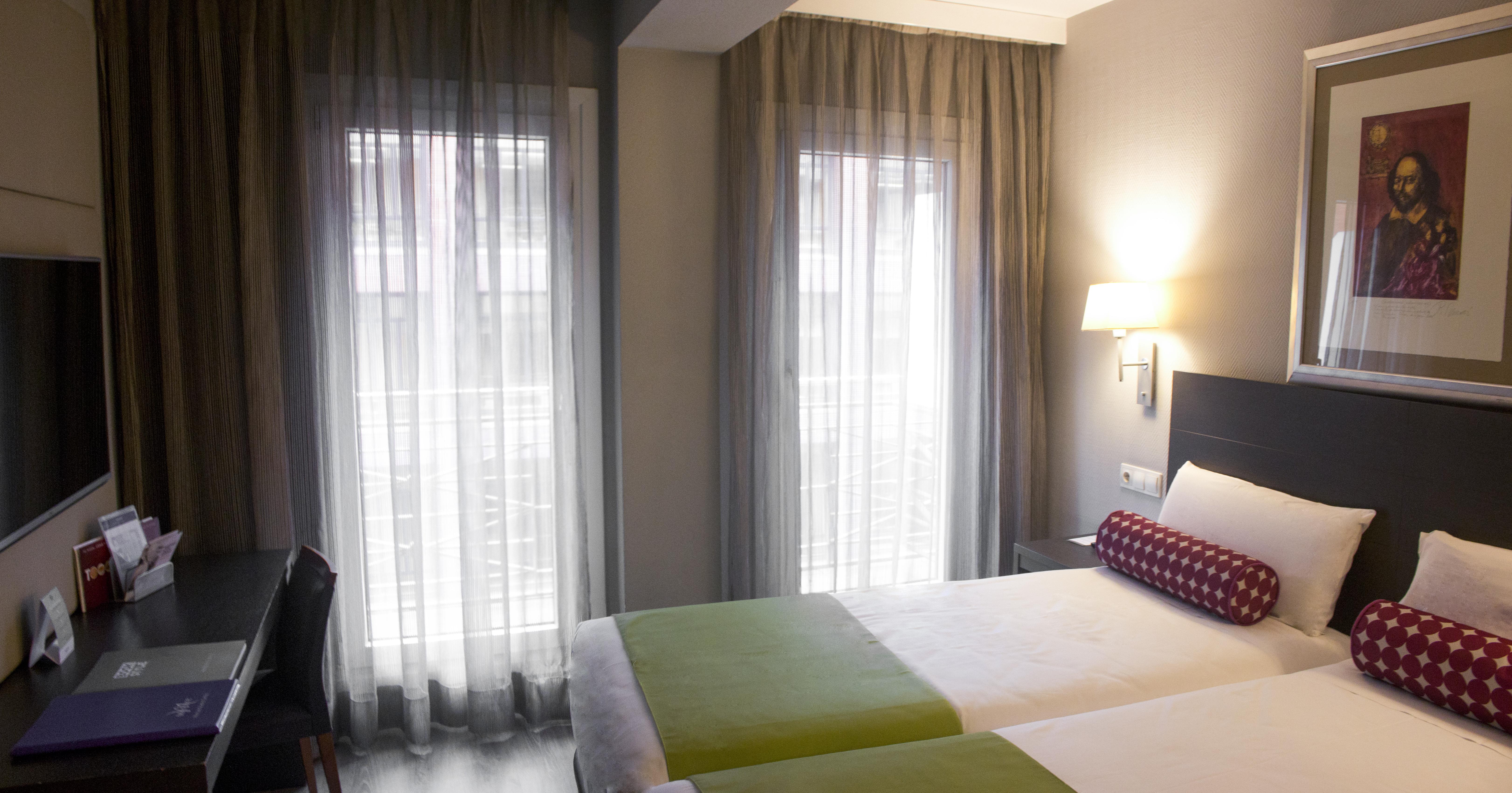 Mercure Madrid Centro Exterior foto