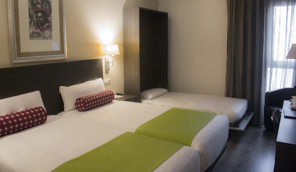Mercure Madrid Centro Habitación foto