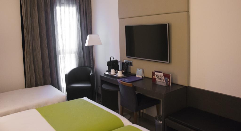 Mercure Madrid Centro Habitación foto